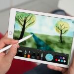 Мир увидел обновленный iPad, который стал почти идеальным