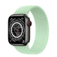 Apple Watch Series 7 41 мм, Space Black Titanium, плетеный монобраслет Фисташковый