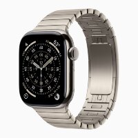 Apple Watch Series 11 42mm Natural Titanium Case with Natural Link Bracelet