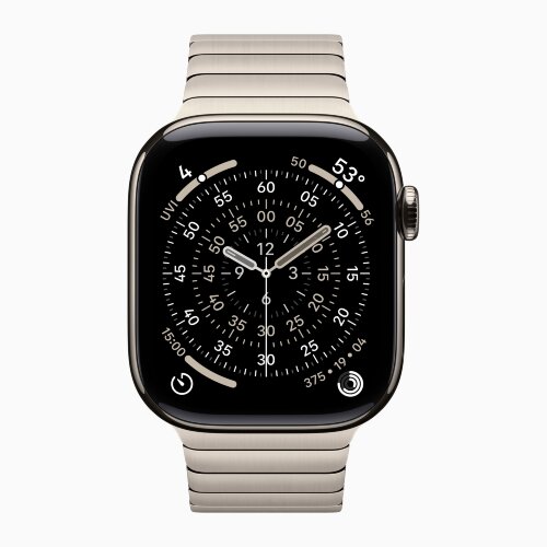 Apple Watch Series 11 42mm Natural Titanium Case with Natural Link Bracelet