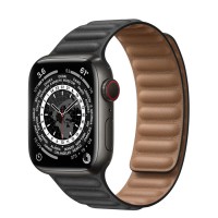 Apple Watch Series 7 41 мм Чёрный титан, кожаный ремешок «Тёмная ночь»