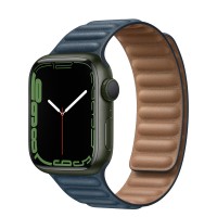 Apple Watch Series 7 41 мм, зеленый алюминий, браслет из кожи «Балтийский синий»