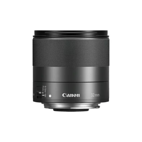 Объектив Canon EF-M 32mm f/1.4 STM