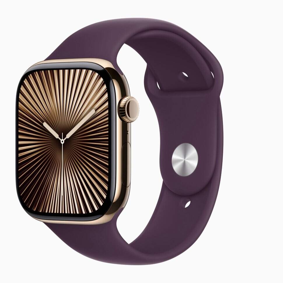 Apple Watch 10 Gold Titanium 46mm Plum band
