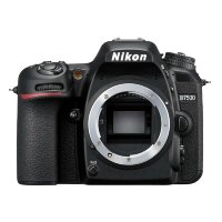 Зеркальный фотоаппарат Nikon D7500 Body