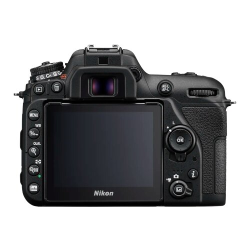 Зеркальный фотоаппарат Nikon D7500 Body