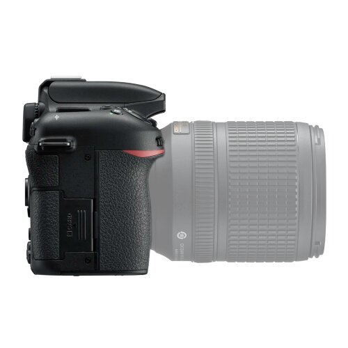 Зеркальный фотоаппарат Nikon D7500 Body