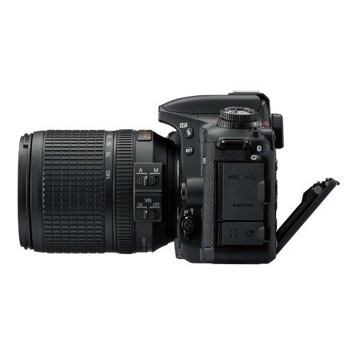 Nikon D7500 + AF-S DX NIKKOR 18-140 VR