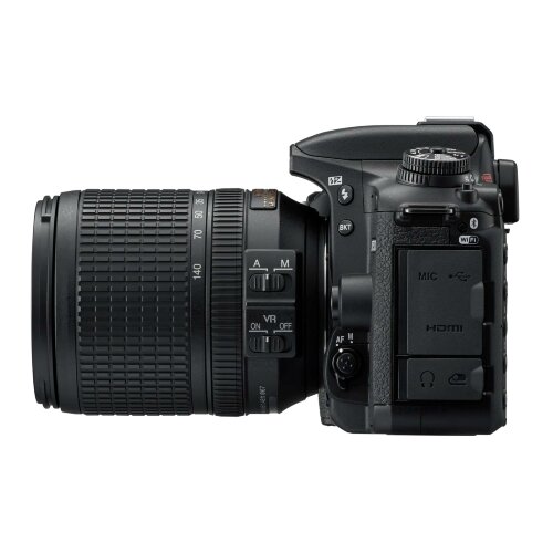 Nikon D7500 + AF-S DX NIKKOR 18-140 VR