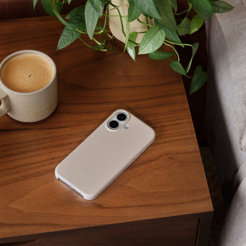 Чехол Beats для iPhone 17 с MagSafe Camera Control - Бежевый (Lime Stone)