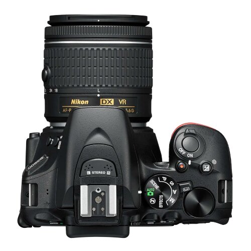 Nikon D5600 + AF-S 18-140 VR