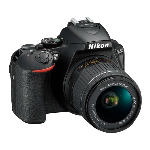 Nikon D5600 + AF-P DX 18-55 VR