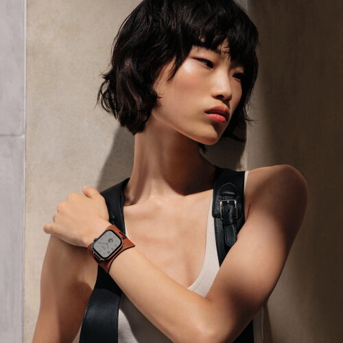 Apple Watch Hermès Series 12 42mm, Silver Titanium, ремешок Attelage En Selle золотисто-коричневый (Gold)